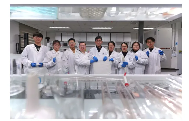 【气凝胶】Science重磅:浙大团队用气凝胶织出“北极熊毛衣”,暖如羽绒服,厚度仅1/5!(图12) image.png