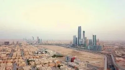 中沙共建沙特“未来新城”拔地而起(图2) 中沙共建沙特“未来新城”拔地而起(图2)